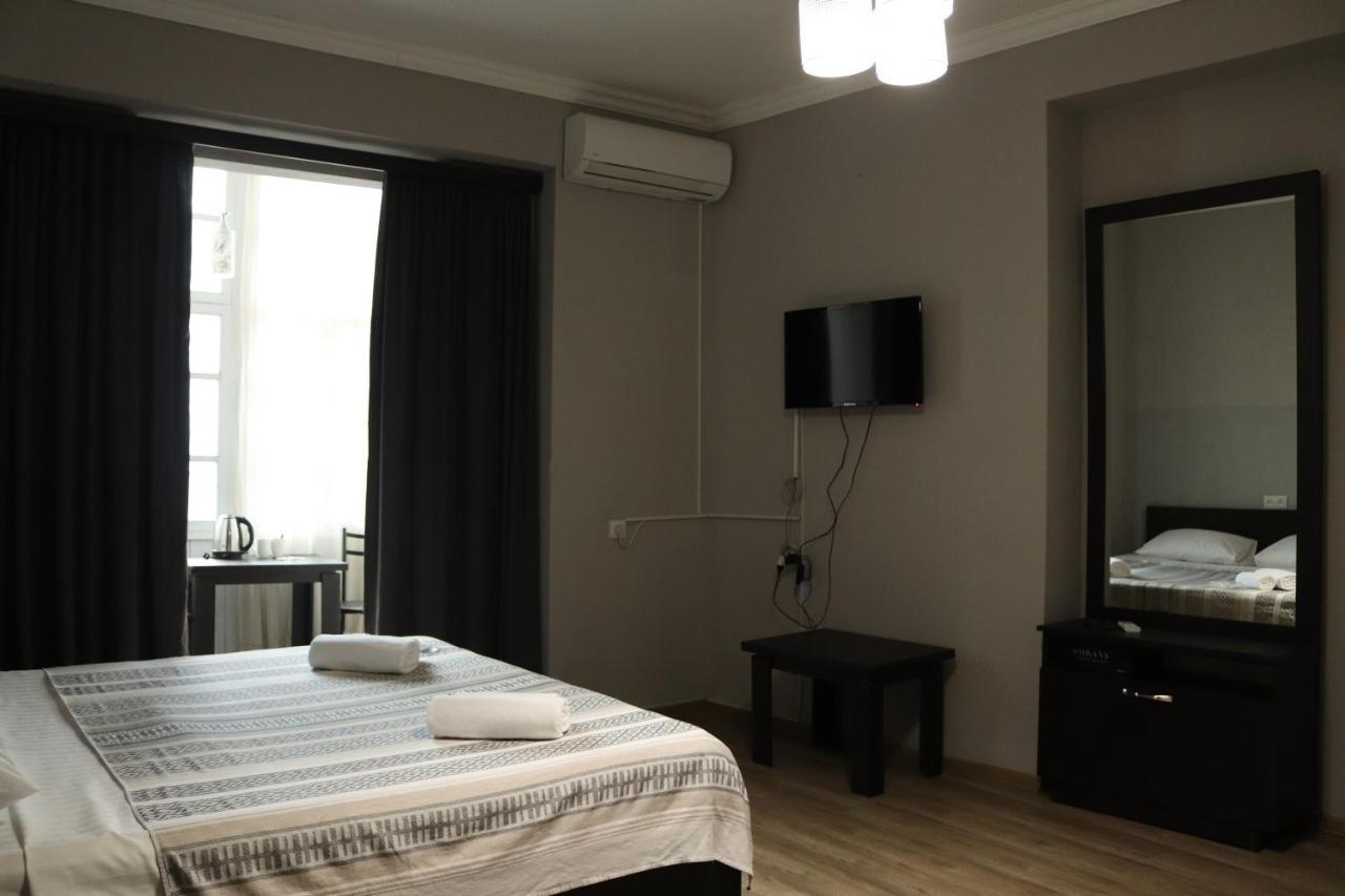 Erekle 8/10 Apartment Tbilisi Exterior photo